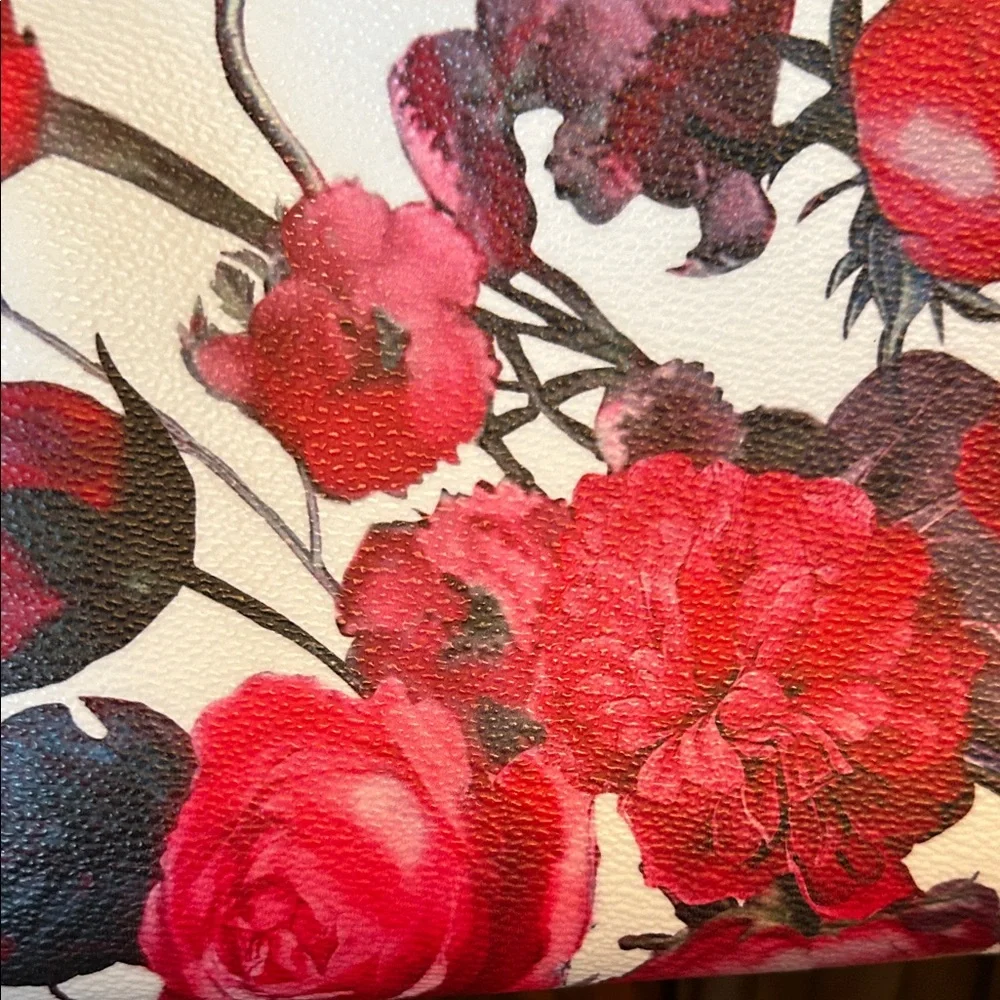 Elliott Lucca White and Red Floral Crossbody Bag - Picture 3 of 11